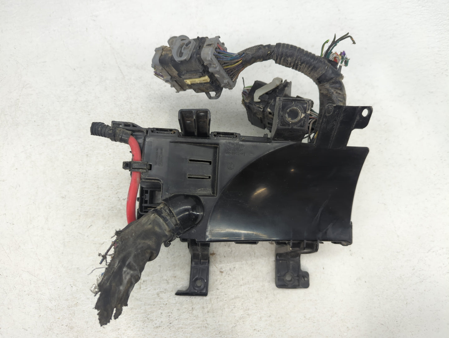 2010-2012 Ford Fusion Fusebox Fuse Box Panel Relay Module Fits Fits 2010 2011 2012 OEM Used Auto Parts - Oemusedautoparts1.c