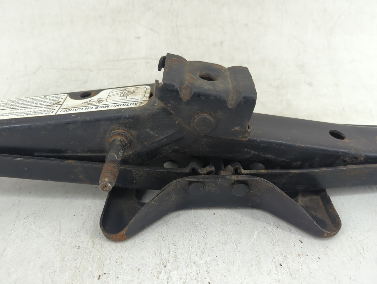 2012 Ford Fusion Spare Scissor Car Jack Black - Oemusedautoparts1.com