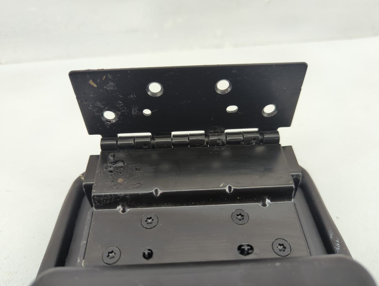 2010-2012 Ford Fusion Center Console Armrest Cover Lid Fits Fits 2010 2011 2012 OEM Used Auto Parts - Oemusedautoparts1.com