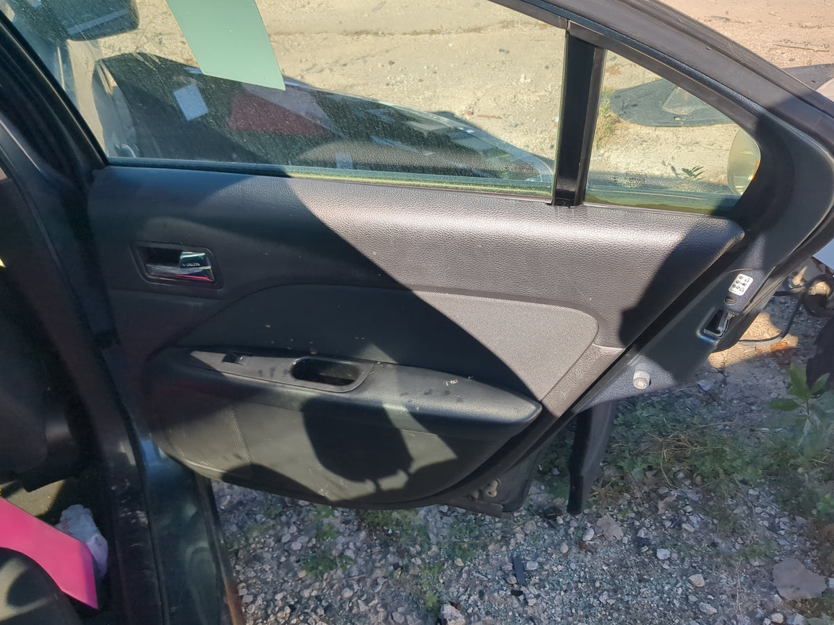 2006-2012 Ford Fusion Passenger Rear Door Oem 821104 - Oemusedautoparts1.com