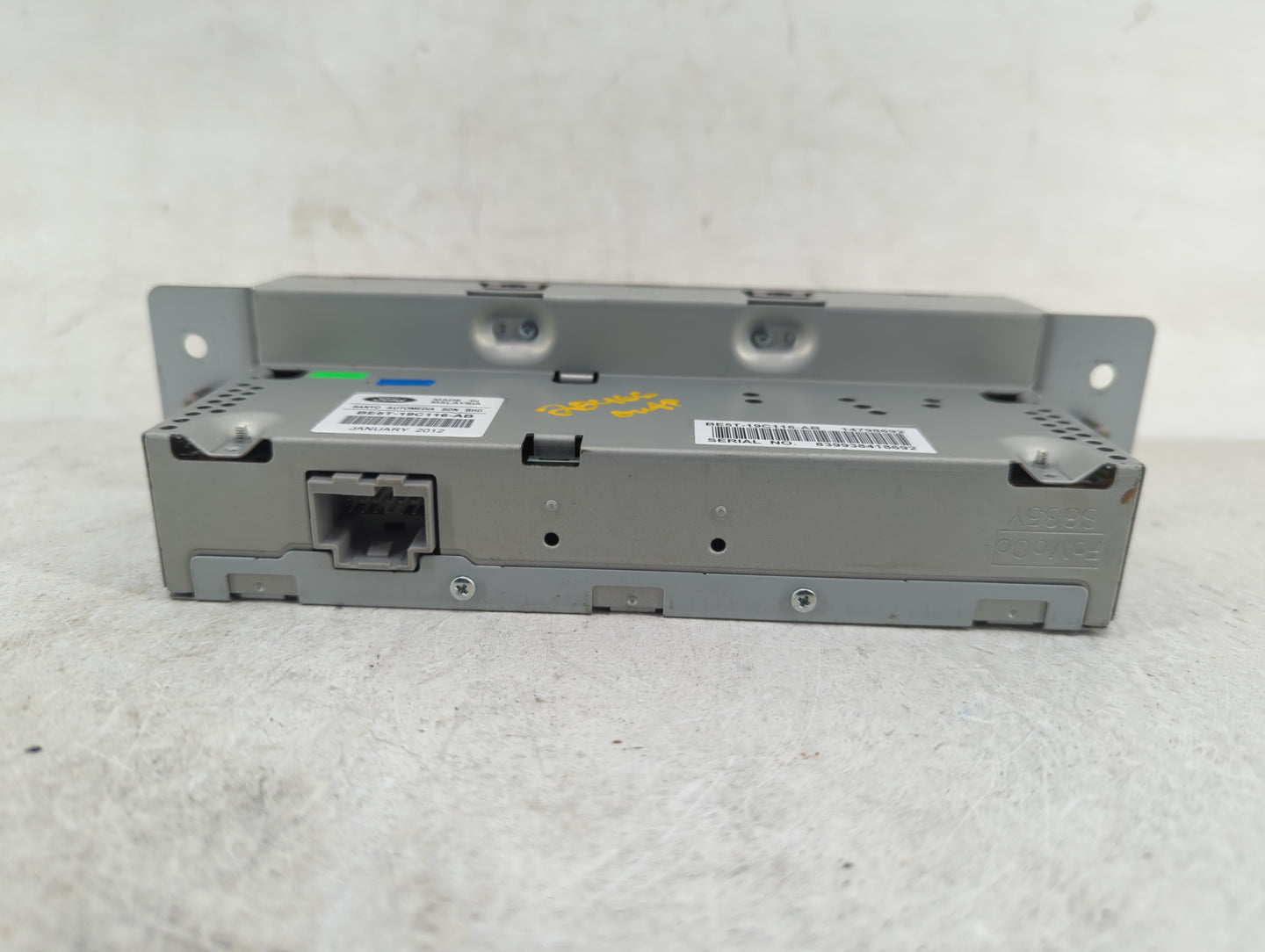 2010-2012 Ford Fusion Information Display Screen - Oemusedautoparts1.com