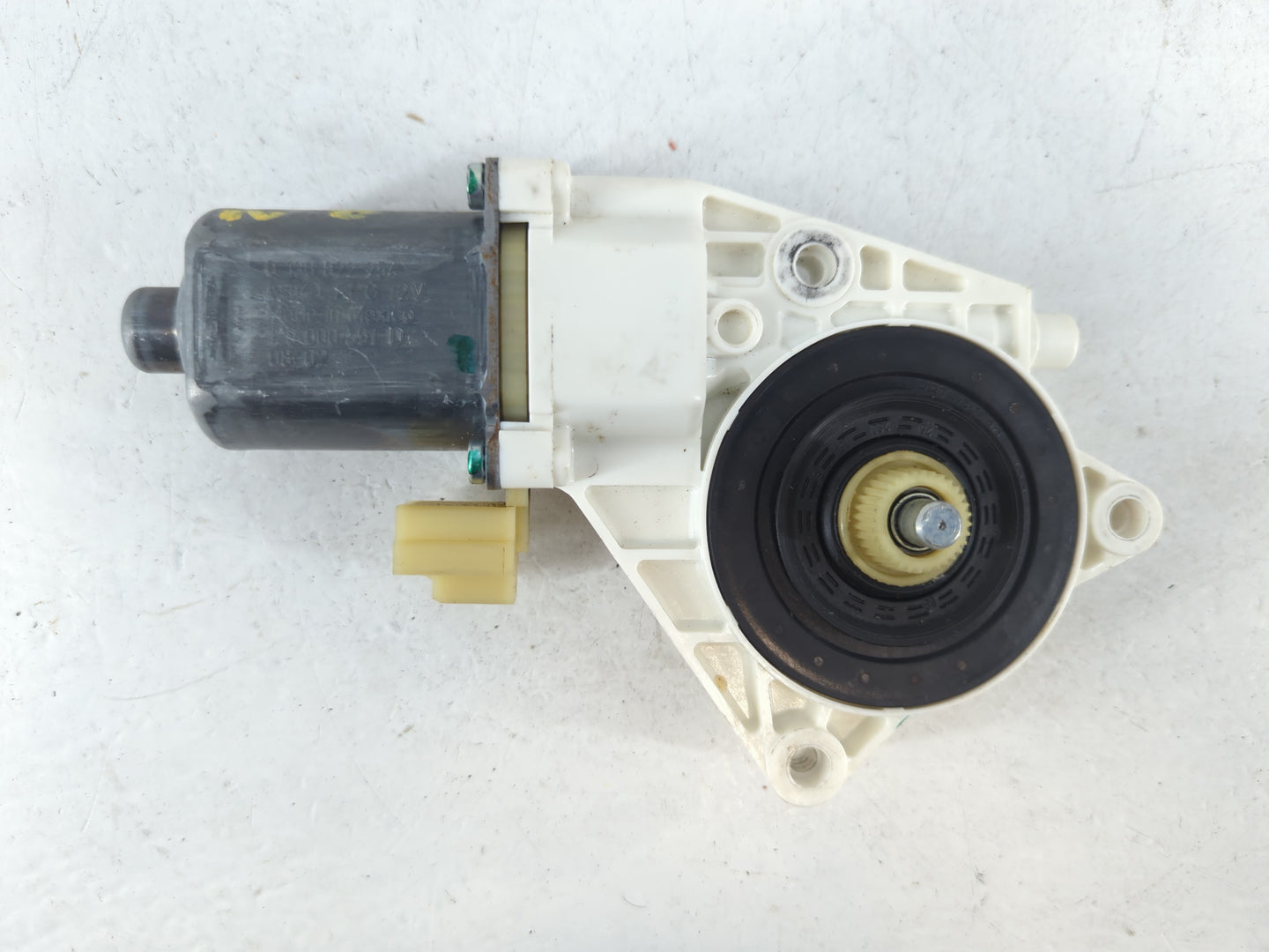 2006-2012 Ford Fusion Passenger Front Right Power Window Motor - Oemusedautoparts1.com