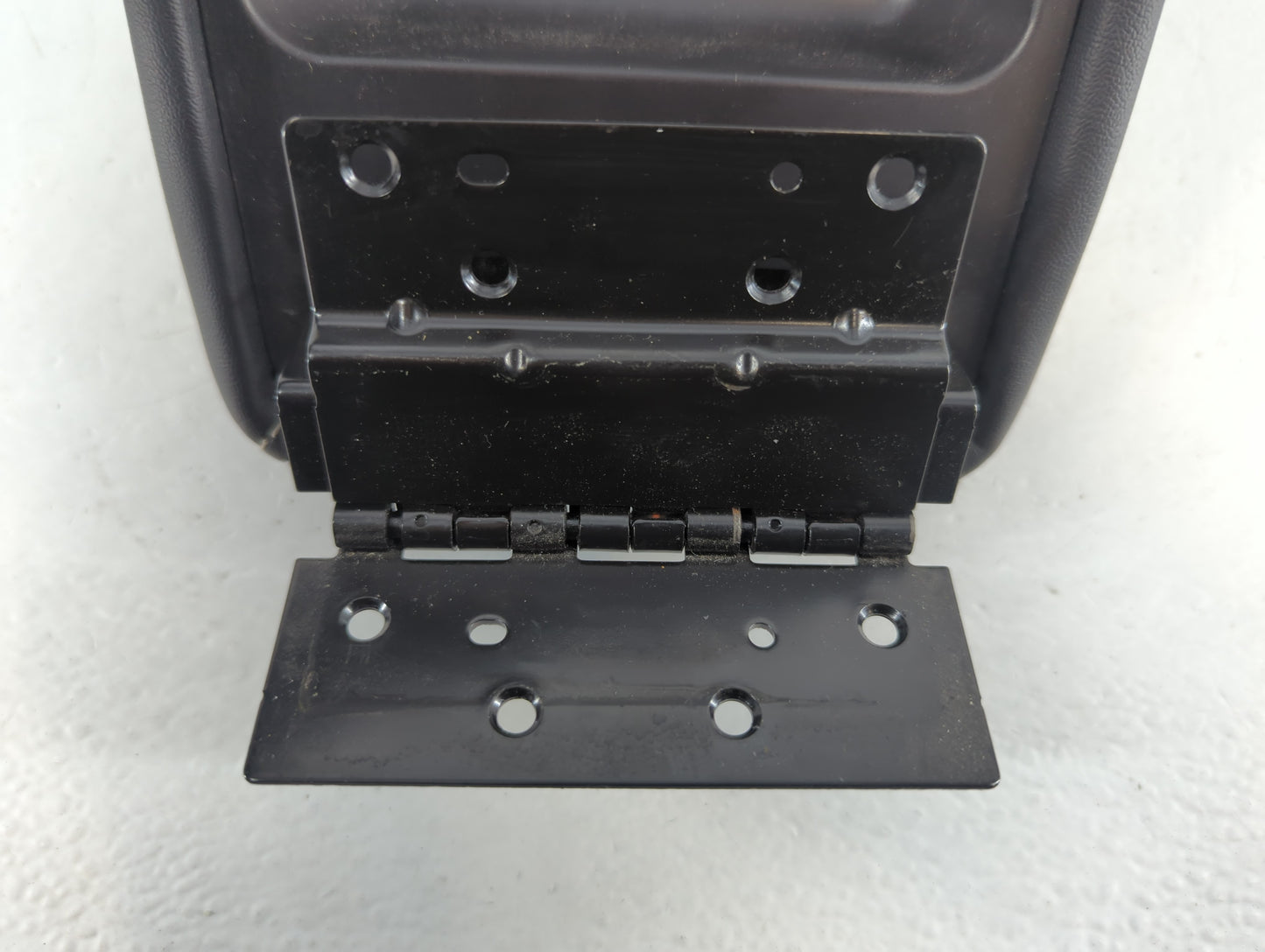 2012 Ford Fusion Center Console Armrest Cover Lid P/N:6E53-5406050-AA Fits OEM Used Auto Parts - Oemusedautoparts1.com