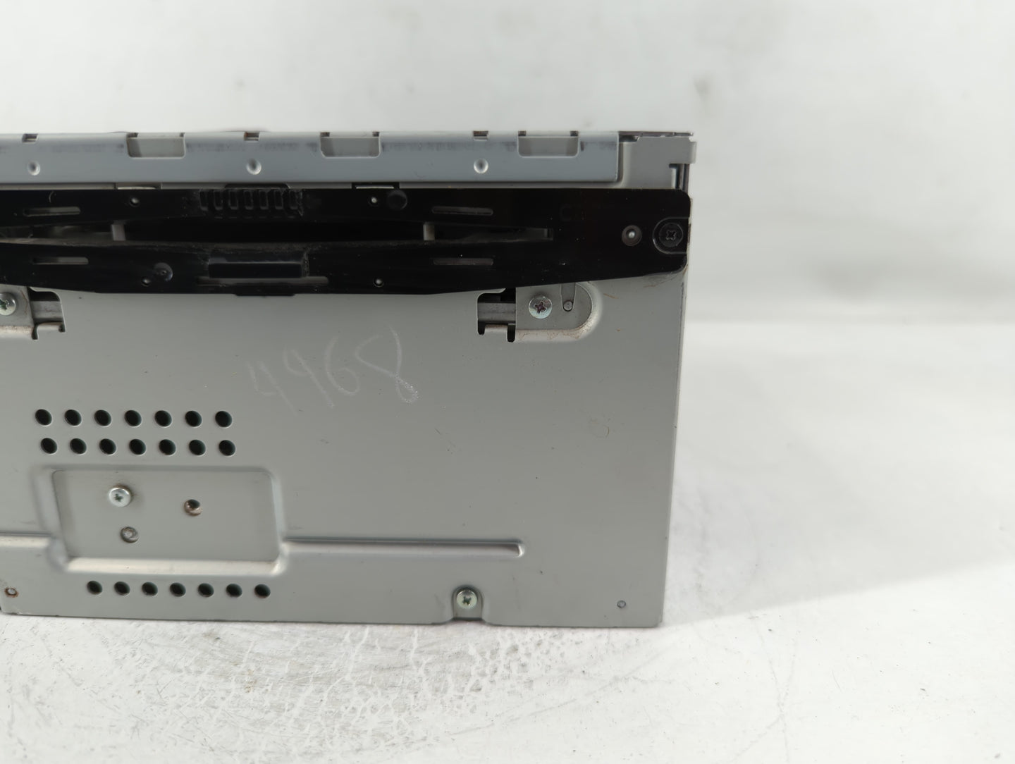 2010-2012 Ford Fusion Radio AM FM Cd Player Receiver Replacement P/N:BE5T-19C157-AB BE5T-19C159-AA Fits Fits 2010 2011 2012 