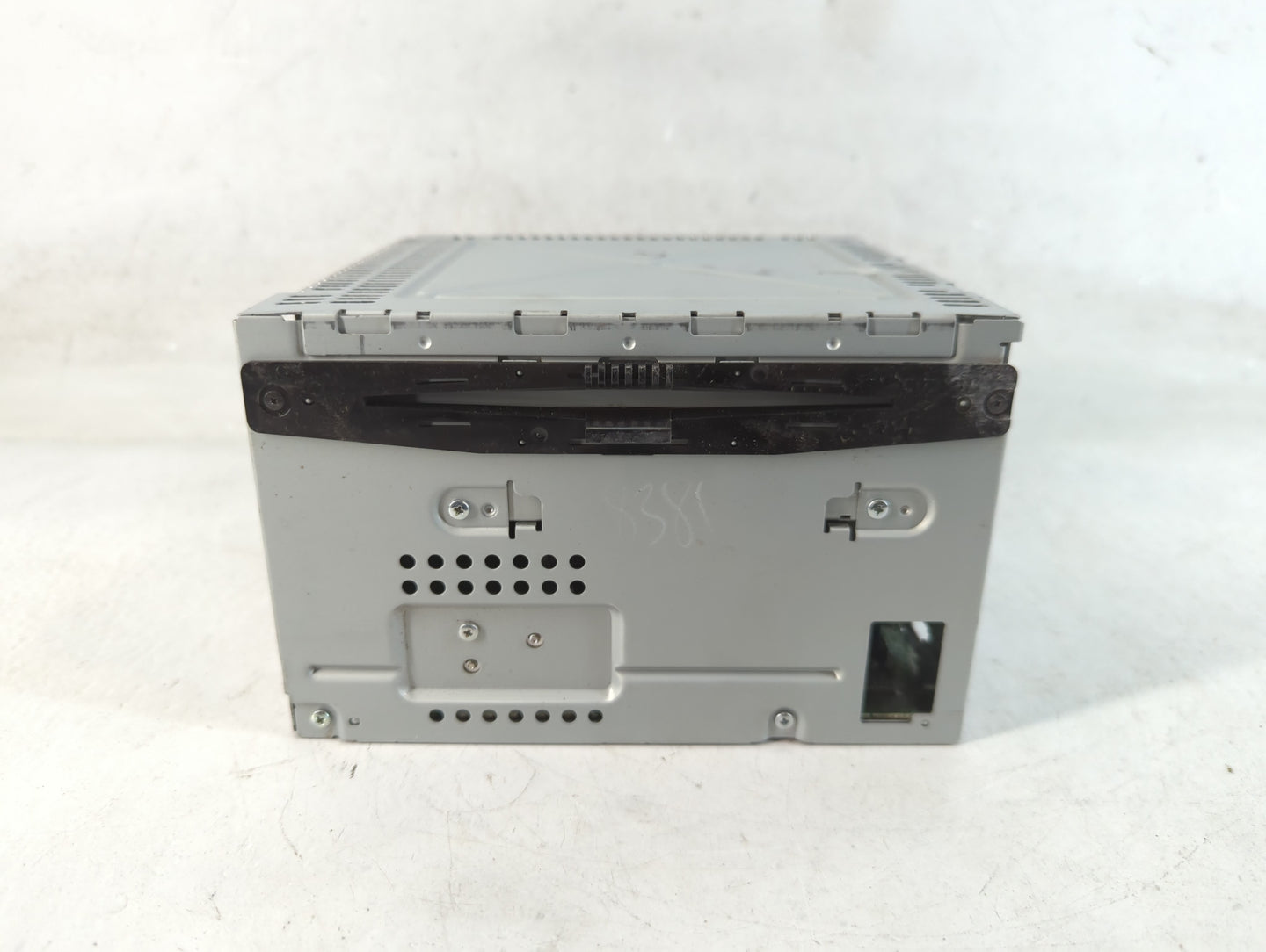 2010-2012 Ford Fusion Radio AM FM Cd Player Receiver Replacement P/N:BE5T-19C159-AA Fits Fits 2010 2011 2012 OEM Used Auto P