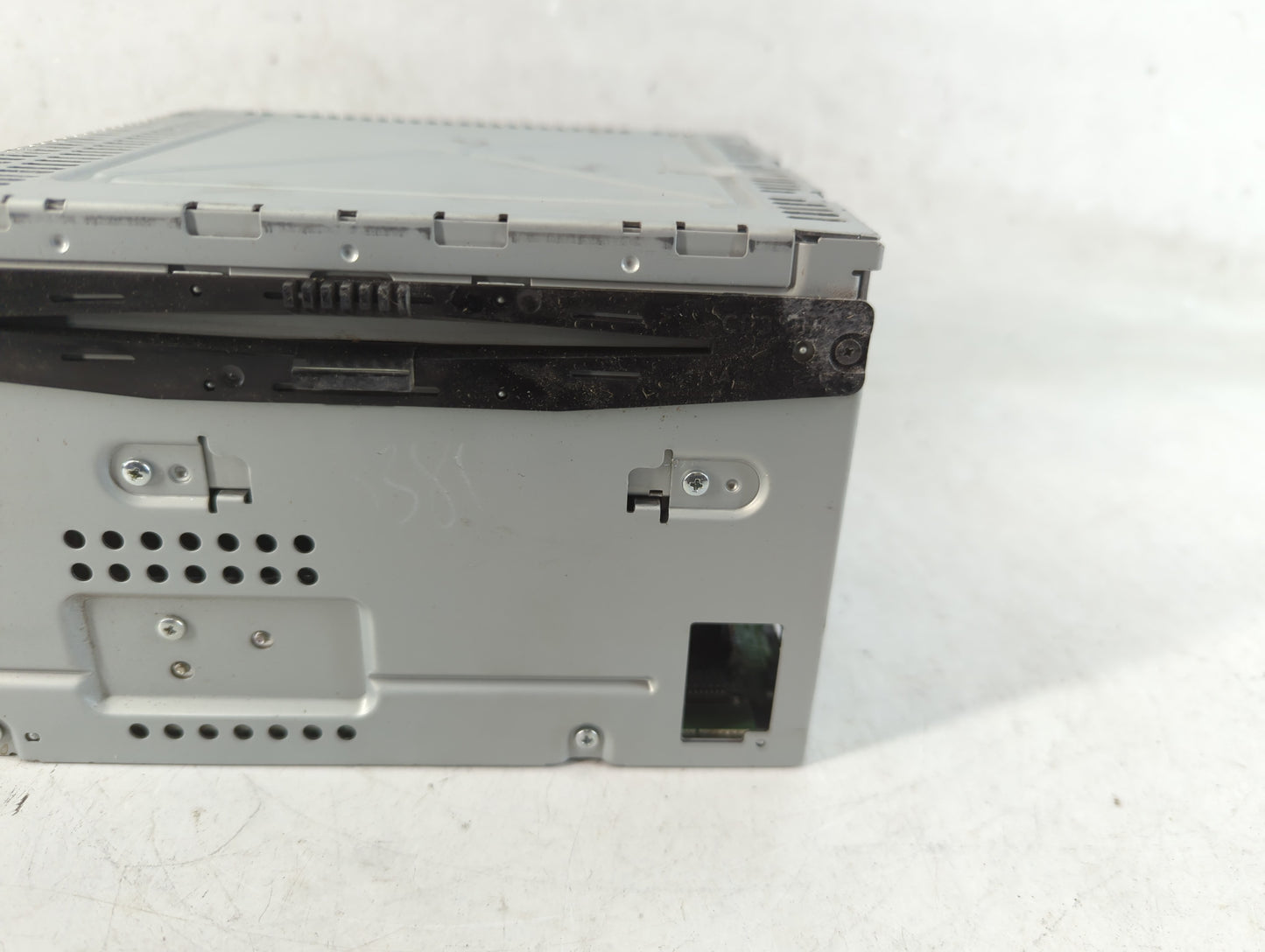 2010-2012 Ford Fusion Radio AM FM Cd Player Receiver Replacement P/N:BE5T-19C159-AA Fits Fits 2010 2011 2012 OEM Used Auto P