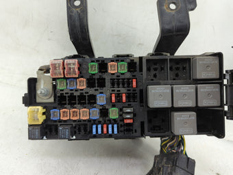 compare product 2010-2012 Ford Fusion Fusebox Fuse Box Panel Relay Module Fits Fits 2010 2011 2012 OEM Used Auto Parts