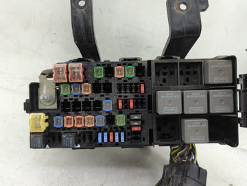 2010-2012 Ford Fusion Fusebox Fuse Box Panel Relay Module Fits Fits 2010 2011 2012 OEM Used Auto Parts - Oemusedautoparts1.c