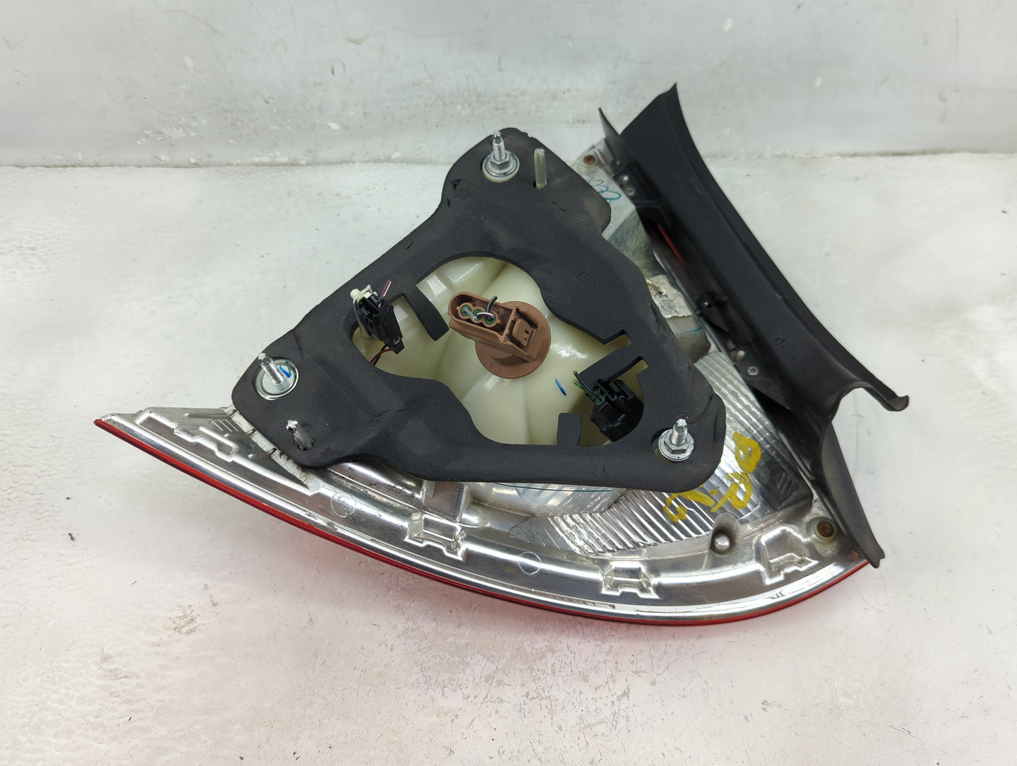 2010-2012 Ford Fusion Tail Light Assembly Driver Left OEM Fits Fits 2010 2011 2012 OEM Used Auto Parts - Oemusedautoparts1.c