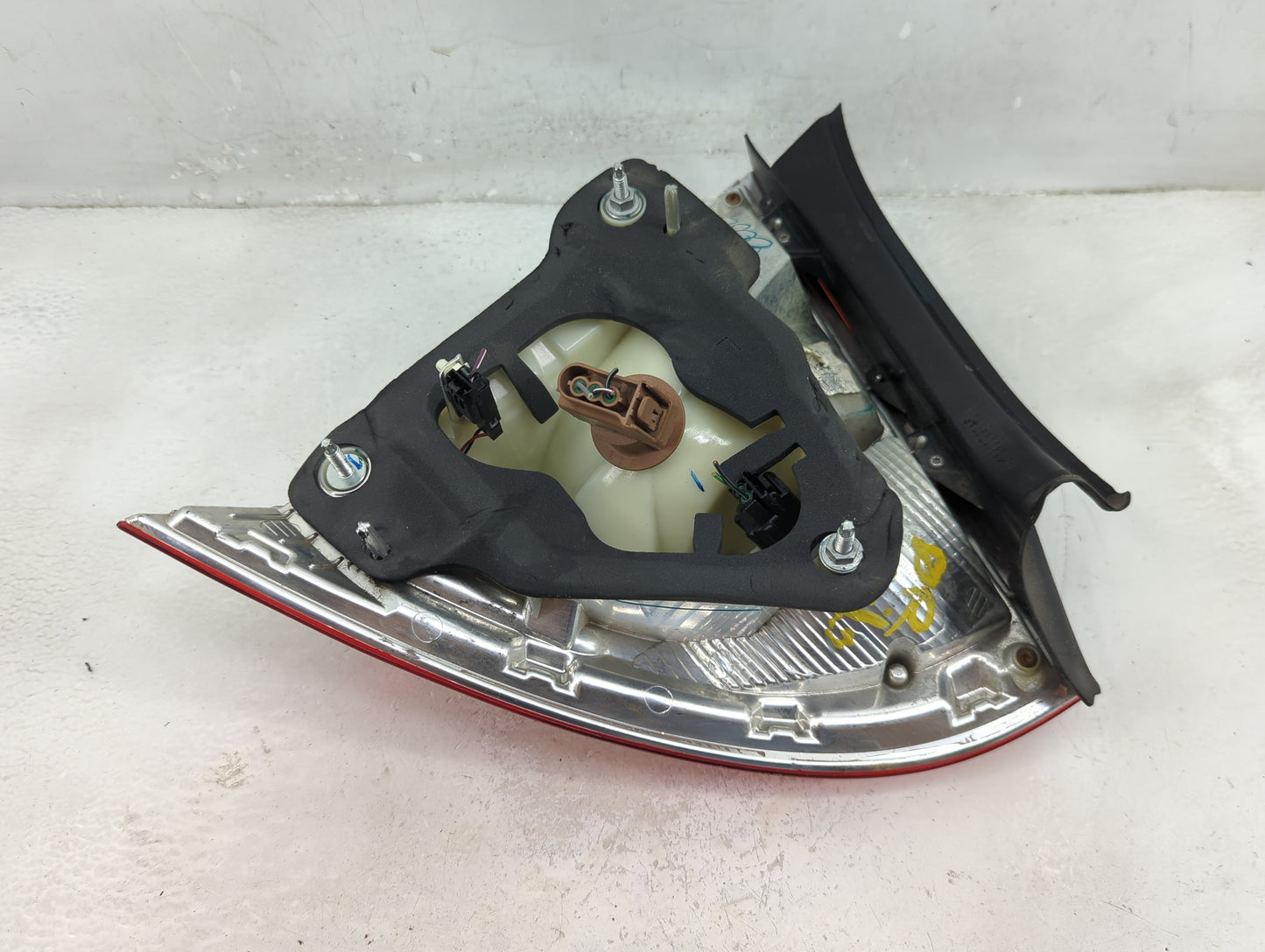 2010-2012 Ford Fusion Tail Light Assembly Driver Left OEM Fits Fits 2010 2011 2012 OEM Used Auto Parts - Oemusedautoparts1.c
