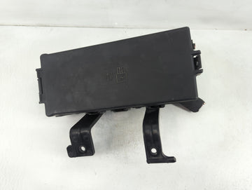 2010-2012 Ford Fusion Fusebox Fuse Box Panel Relay Module P/N:6E5T-14A003-AB Fits Fits 2010 2011 2012 OEM Used Auto Parts - 