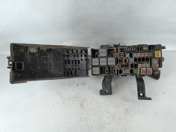 2010-2012 Ford Fusion Fusebox Fuse Box Panel Relay Module P/N:BE5T-14290-E Fits Fits 2010 2011 2012 OEM Used Auto Parts