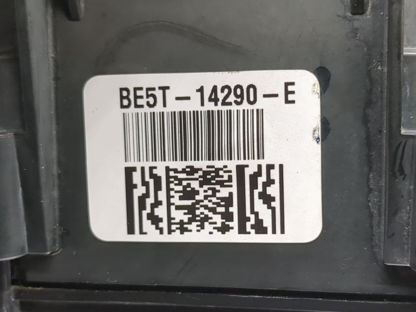 2010-2012 Ford Fusion Fusebox Fuse Box Panel Relay Module Fits Fits 2010 2011 2012 OEM Used Auto Parts - Oemusedautoparts1.c