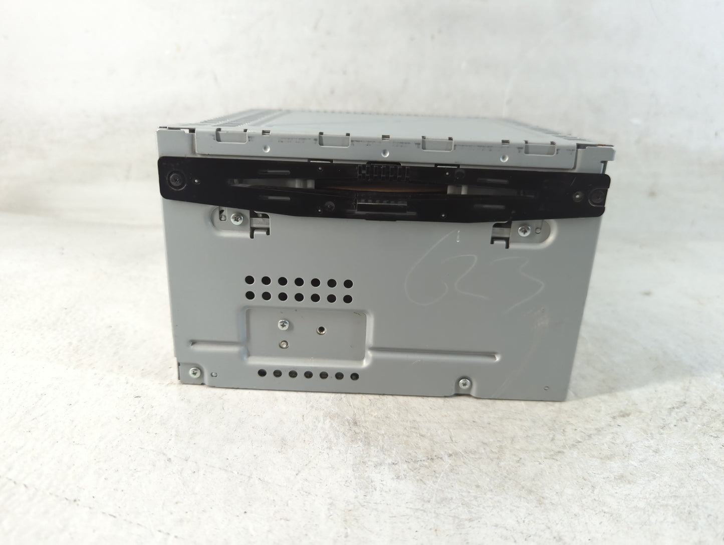 2010-2012 Ford Fusion Radio AM FM Cd Player Receiver Replacement P/N:BE5T-19C157-AB Fits Fits 2010 2011 2012 OEM Used Auto P