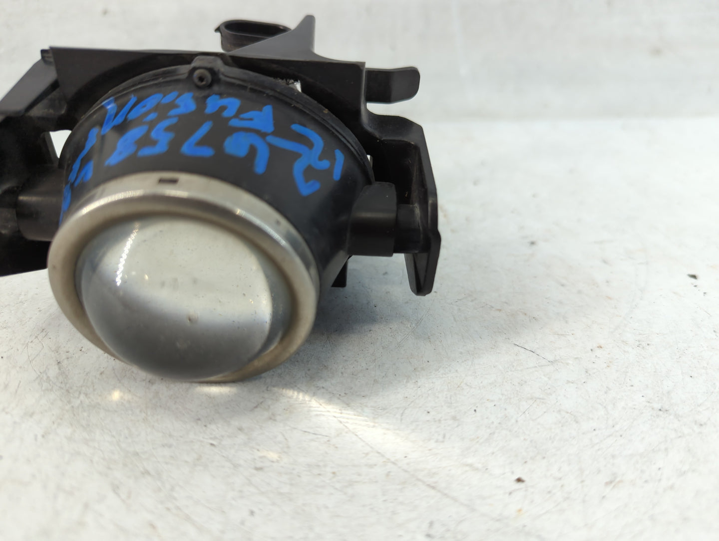 2006-2012 Ford Fusion Driver Left Oem Fog Light Lamp - Oemusedautoparts1.com