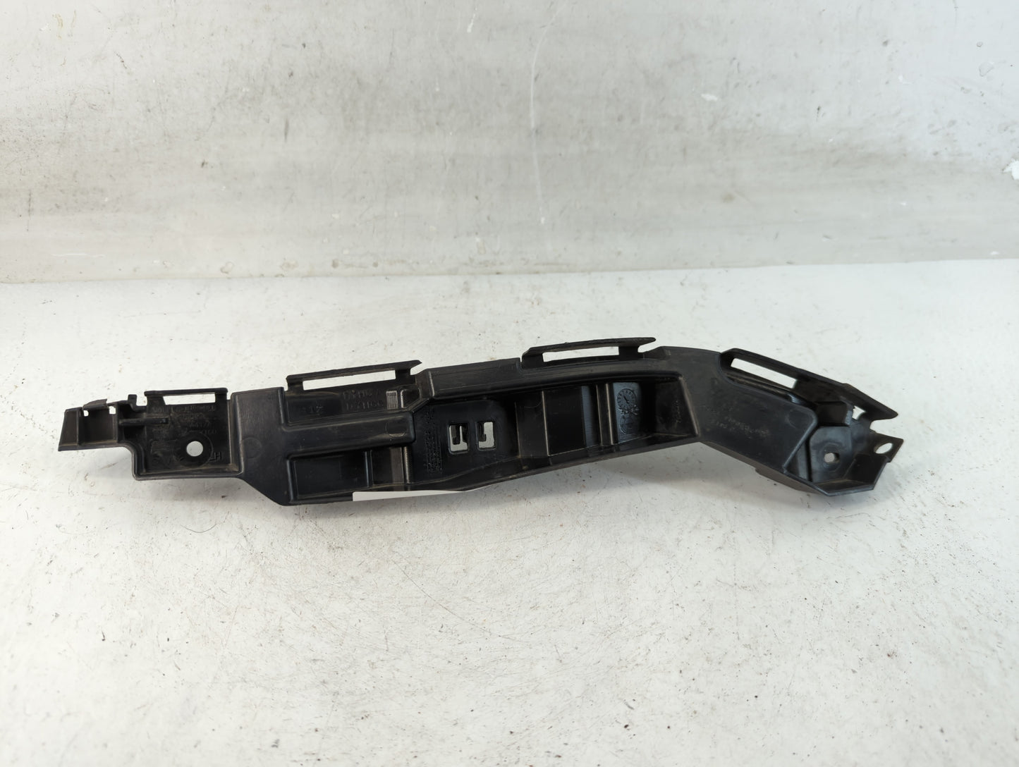 2010-2012 Ford Fusion Front Bumper - Oem - Oemusedautoparts1.com