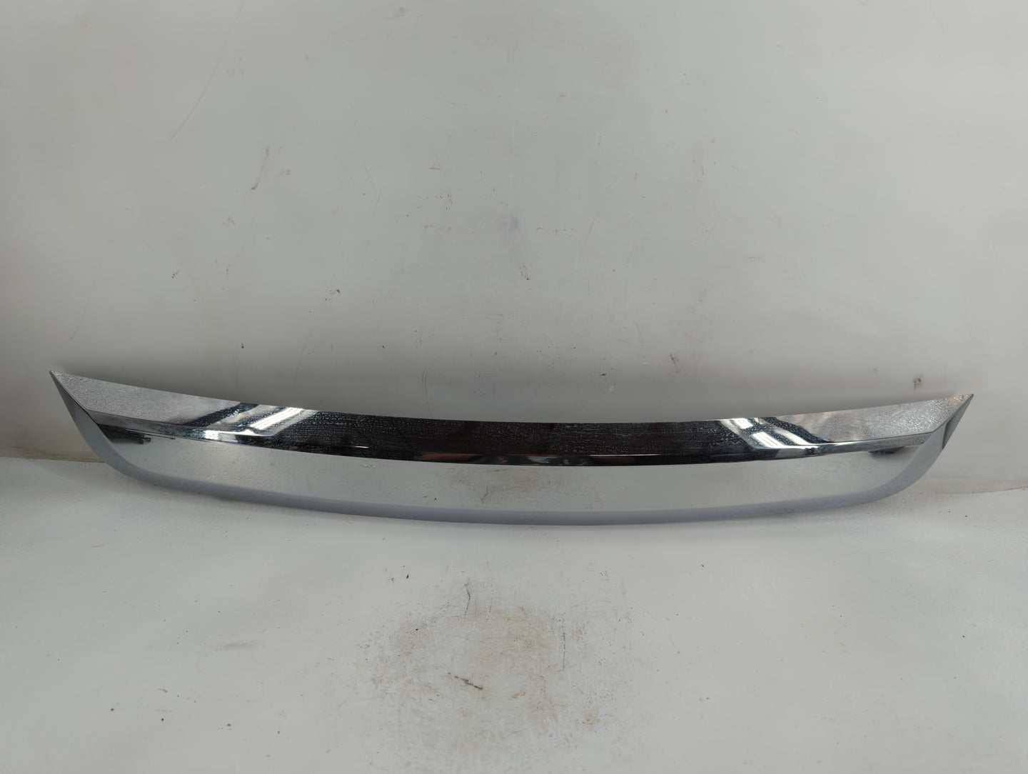 2010-2012 Ford Fusion Front Grille Bumper Not Included - Oemusedautoparts1.com