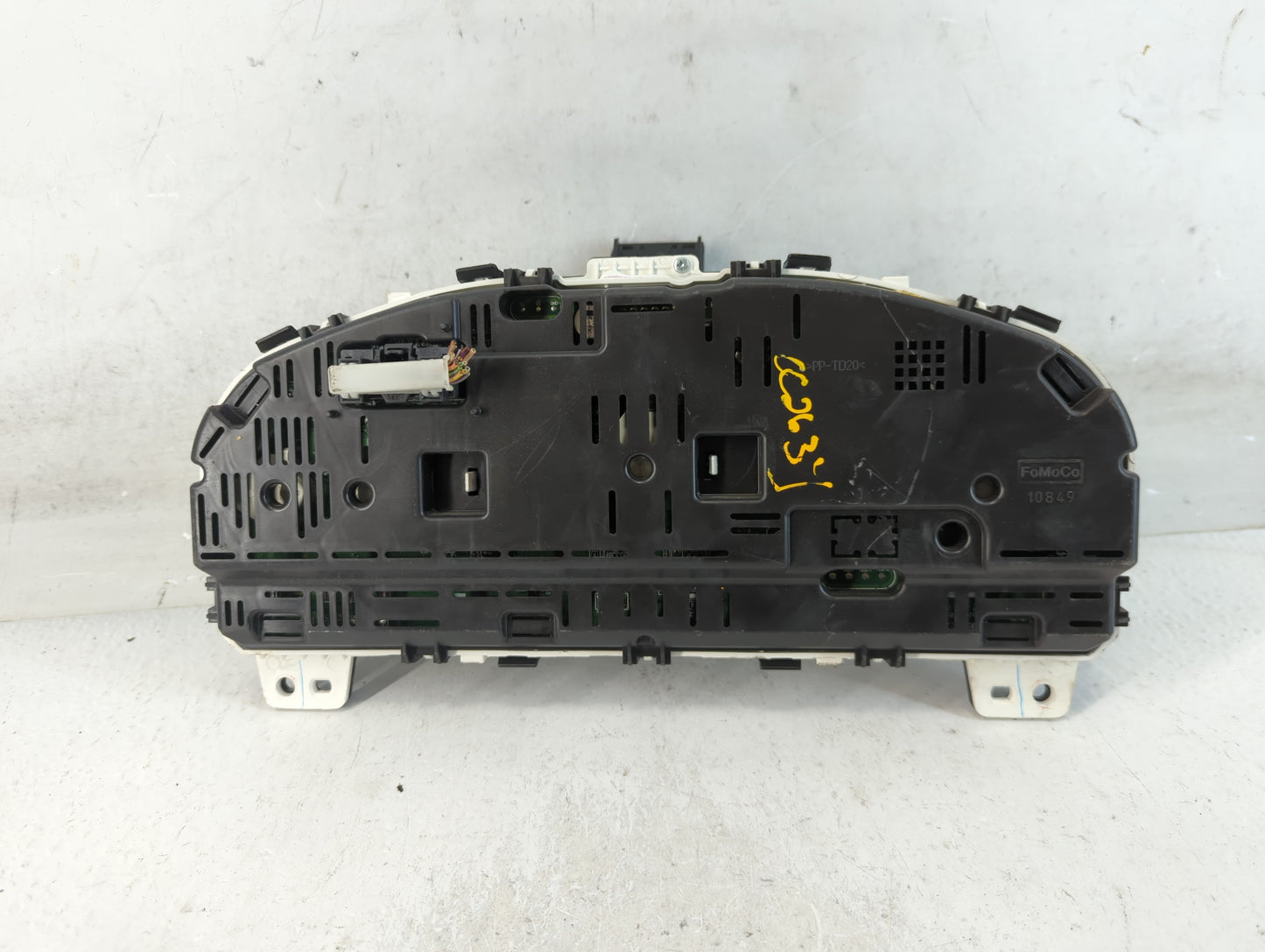 2011-2012 Ford Fusion Instrument Cluster Speedometer Gauges P/N:BE5T-10849-CD Fits Fits 2011 2012 OEM Used Auto Parts - Oemu