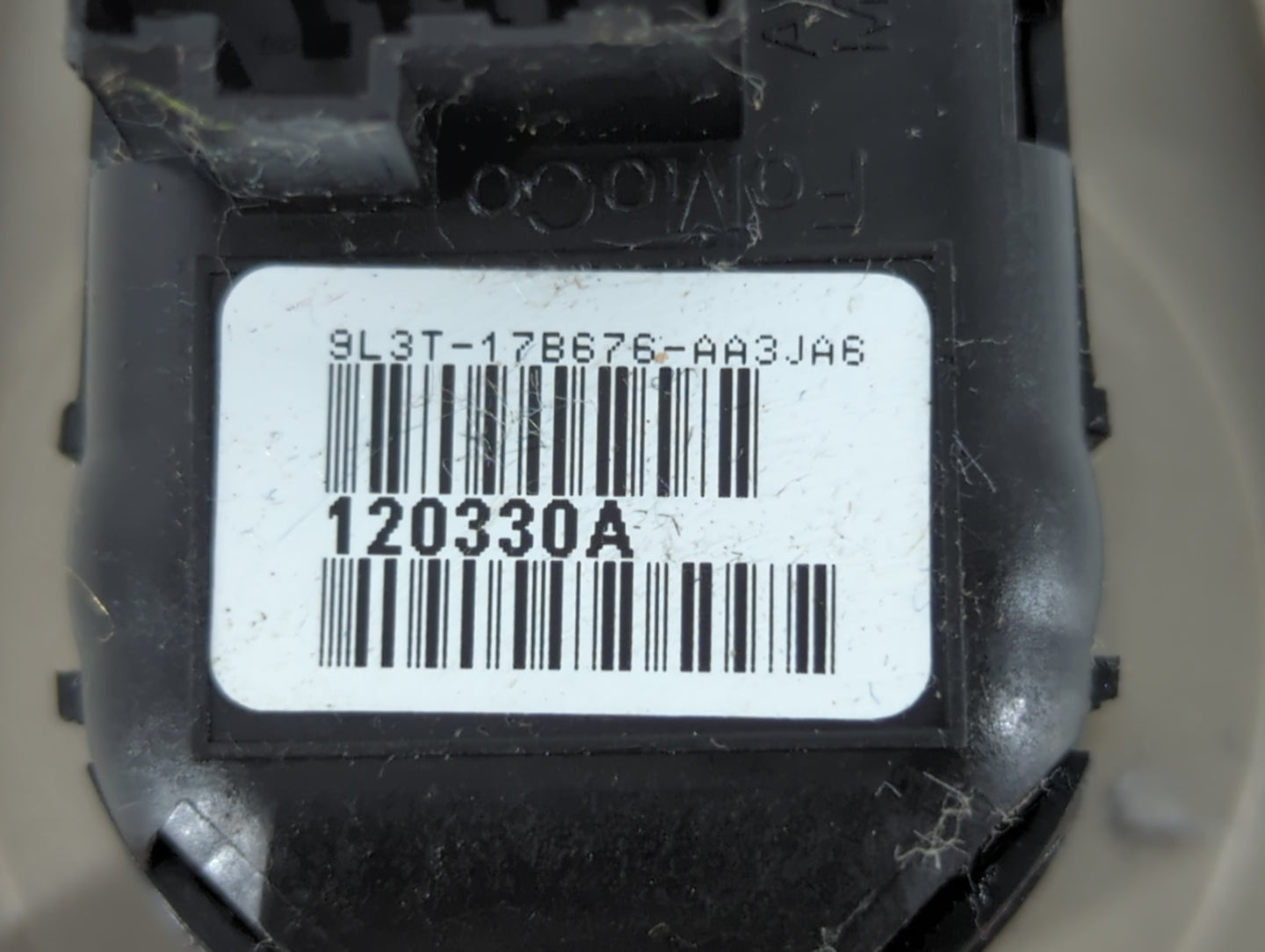2010-2012 Ford Fusion Master Power Window Switch Replacement Driver Side Left P/N:9L3T-17B676-AA3JA6 120330A Fits OEM Used A