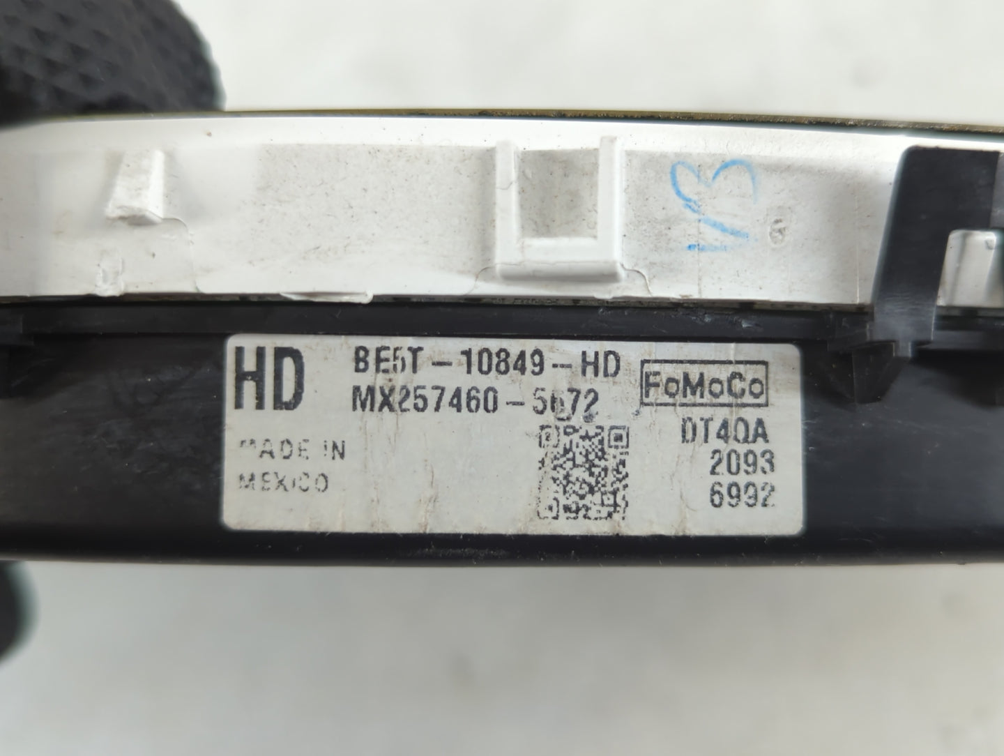 2011-2012 Ford Fusion Instrument Cluster Speedometer Gauges Fits Fits 2011 2012 OEM Used Auto Parts - Oemusedautoparts1.com