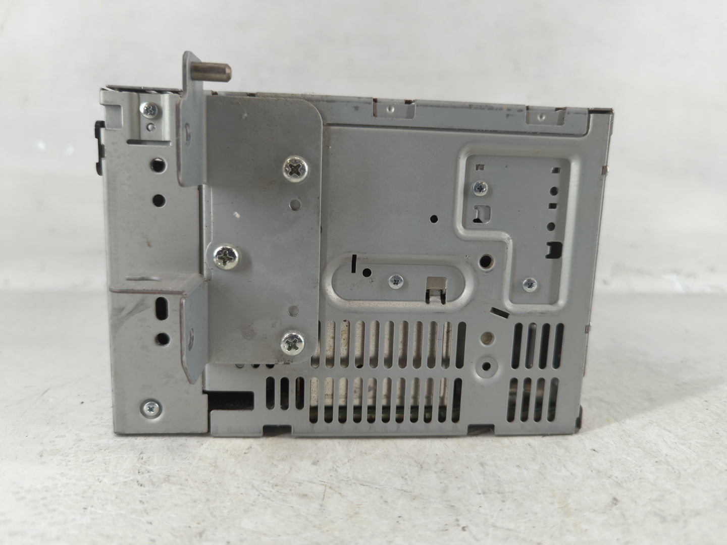 2012 Ford Fusion Radio AM FM Cd Player Receiver Replacement P/N:BE5T-19C157-AB Fits OEM Used Auto Parts - Oemusedautoparts1.