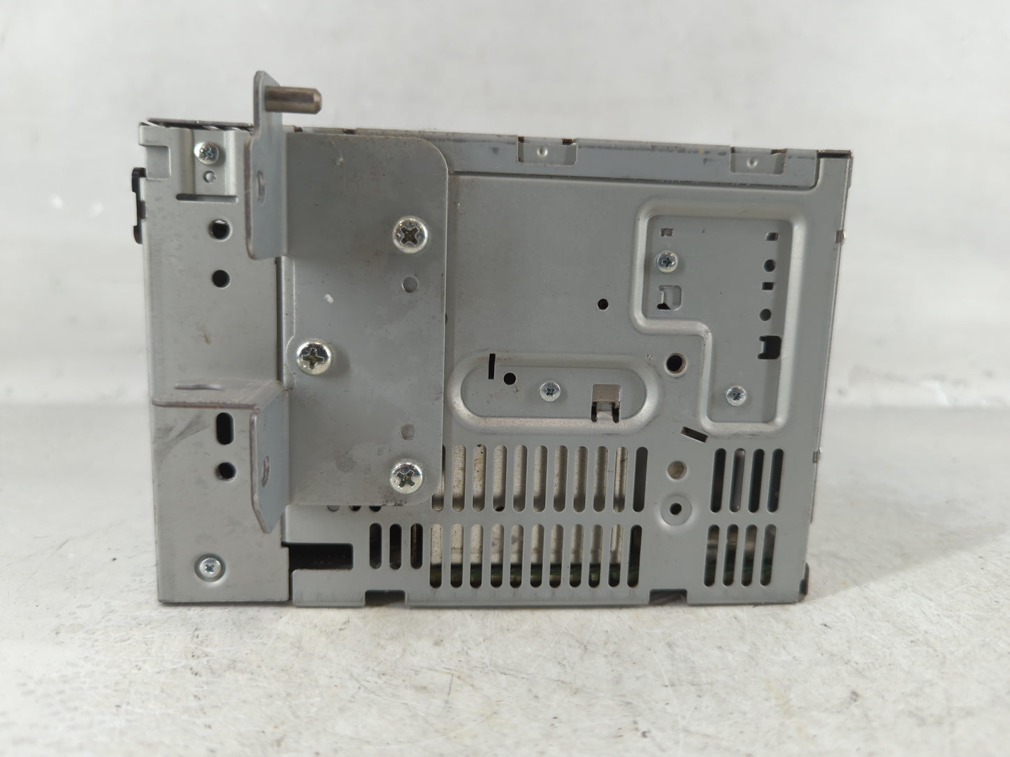 2012 Ford Fusion Radio AM FM Cd Player Receiver Replacement P/N:BE5T-19C157-AB Fits OEM Used Auto Parts - Oemusedautoparts1.