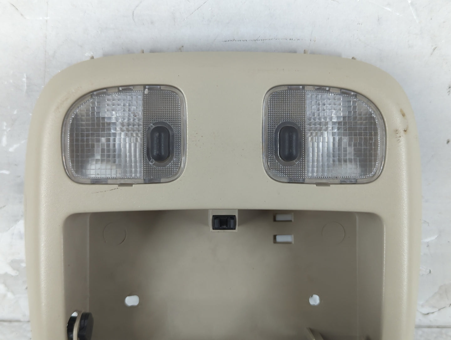 2010-2012 Ford Fusion Overhead Roof Console Interior Dome Light - Oemusedautoparts1.com
