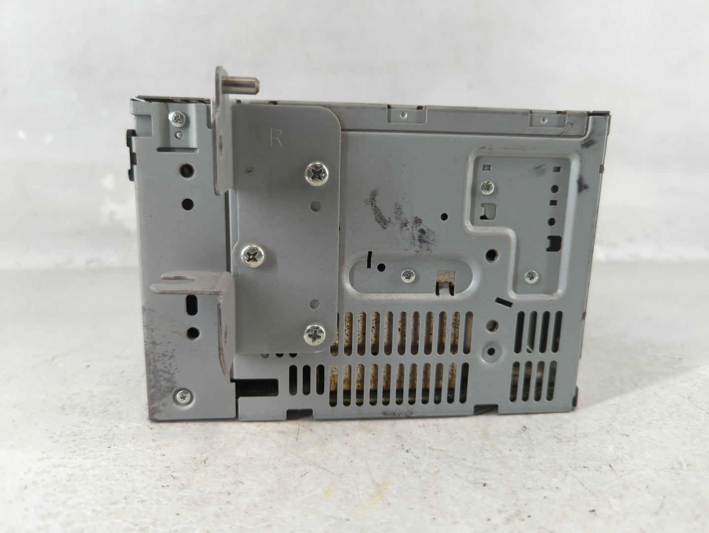 2012 Ford Fusion Radio AM FM Cd Player Receiver Replacement P/N:BE5T-19C157-AB Fits OEM Used Auto Parts - Oemusedautoparts1.