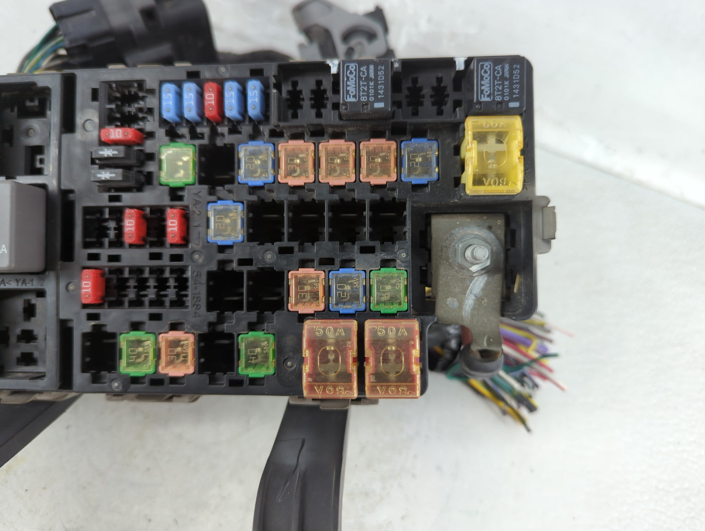 2010-2012 Ford Fusion Fusebox Fuse Box Panel Relay Module Fits Fits 2010 2011 2012 OEM Used Auto Parts - Oemusedautoparts1.c