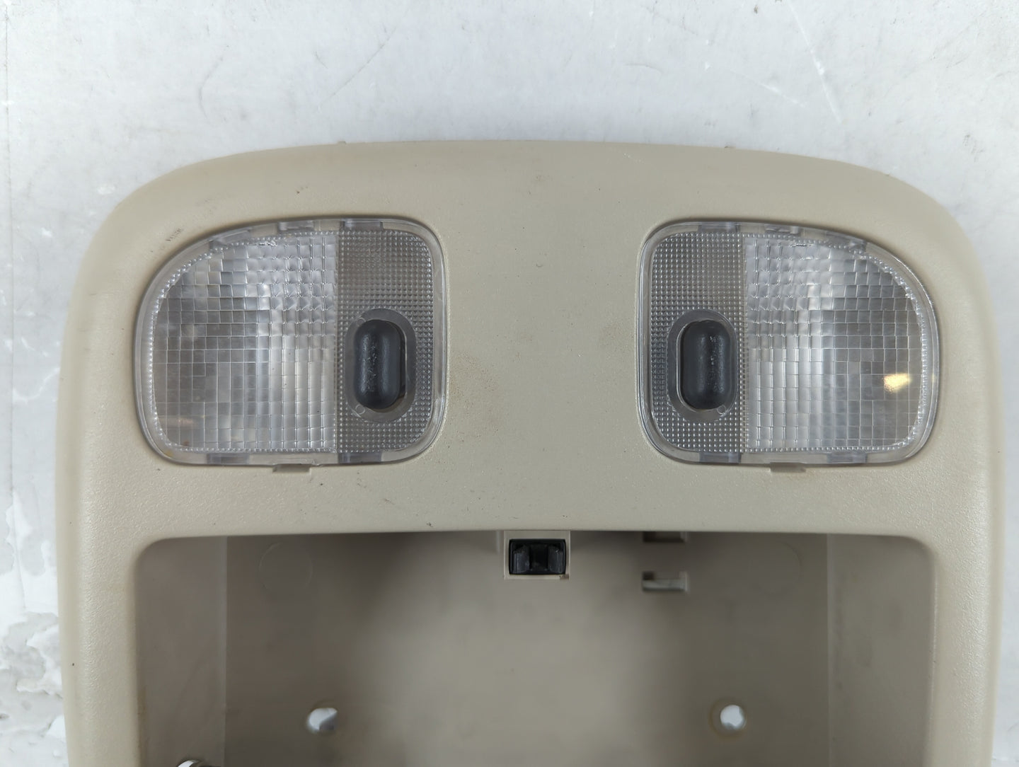 2010-2012 Ford Fusion Overhead Roof Console Interior Dome Light - Oemusedautoparts1.com