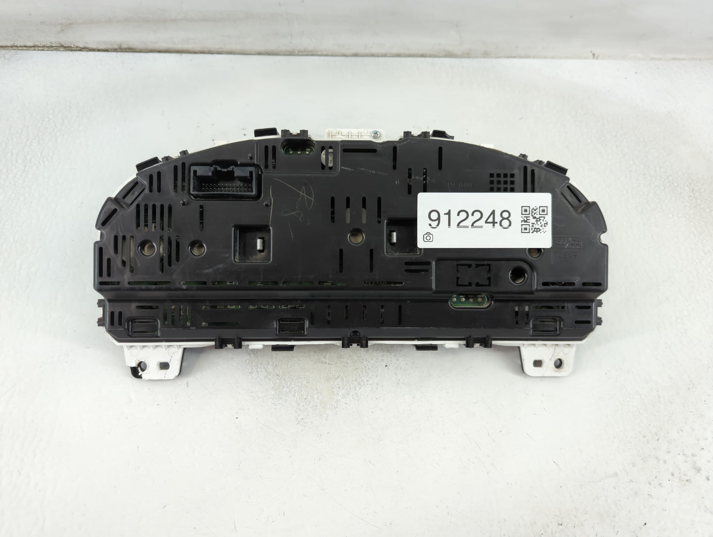 2011-2012 Ford Fusion Instrument Cluster Speedometer Gauges P/N:BE5T-10849-CD Fits Fits 2011 2012 OEM Used Auto Parts - Oemu