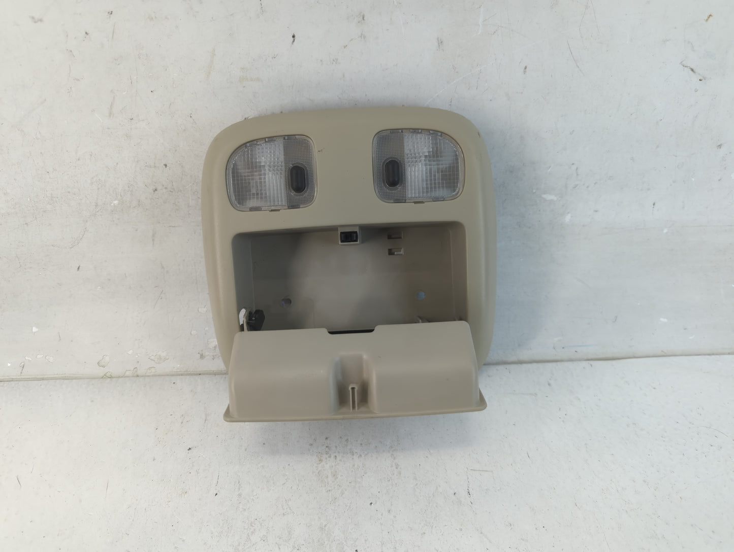2010-2012 Ford Fusion Overhead Roof Console 915974 - Oemusedautoparts1.com