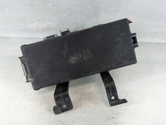 compare product 2010-2012 Ford Fusion Fusebox Fuse Box Panel Relay Module P/N:BE5T-14290-E Fits Fits 2010 2011 2012 OEM Used Auto Parts