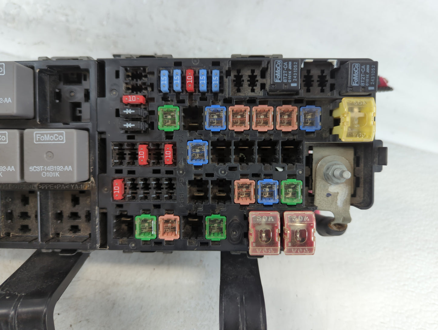 2010-2012 Ford Fusion Fusebox Fuse Box Panel Relay Module P/N:BE5T-14290-E Fits Fits 2010 2011 2012 OEM Used Auto Parts - Oe