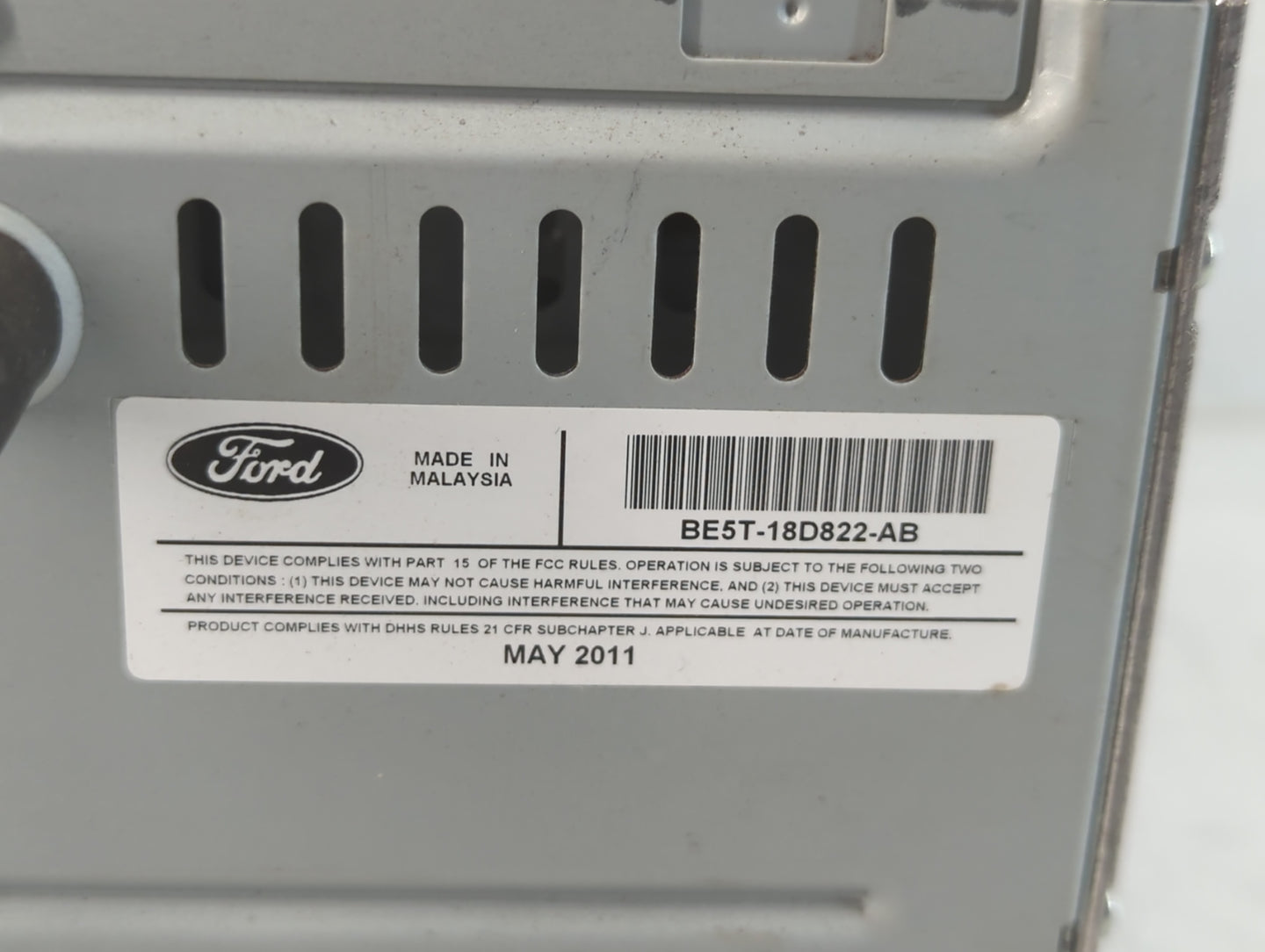 2011-2012 Ford Fusion Radio AM FM Cd Player Receiver Replacement P/N:BE5T-18D822-AB Fits Fits 2011 2012 OEM Used Auto Parts 