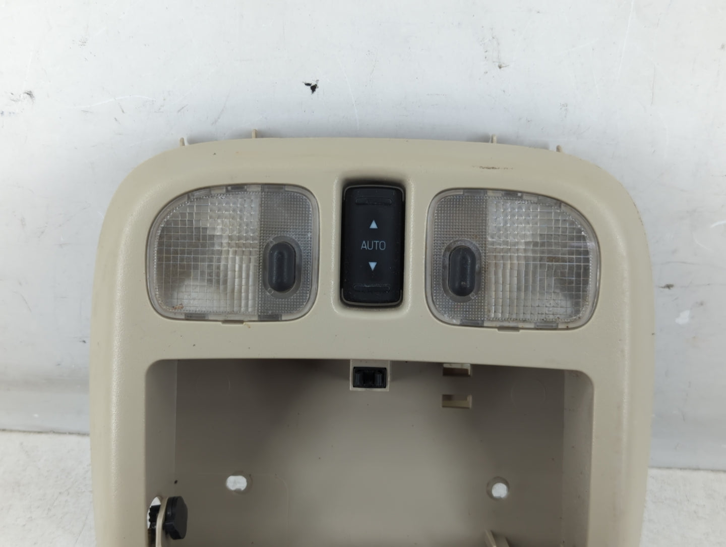 2010-2012 Ford Fusion Overhead Roof Console Interior Dome Light - Oemusedautoparts1.com