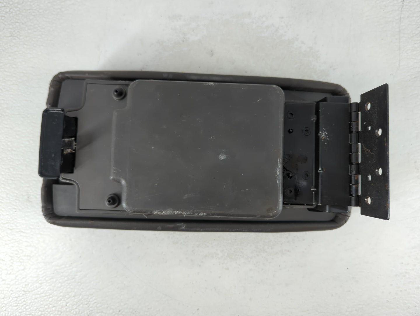 2010-2012 Ford Fusion Center Console Armrest Cover Lid Fits Fits 2010 2011 2012 OEM Used Auto Parts - Oemusedautoparts1.com
