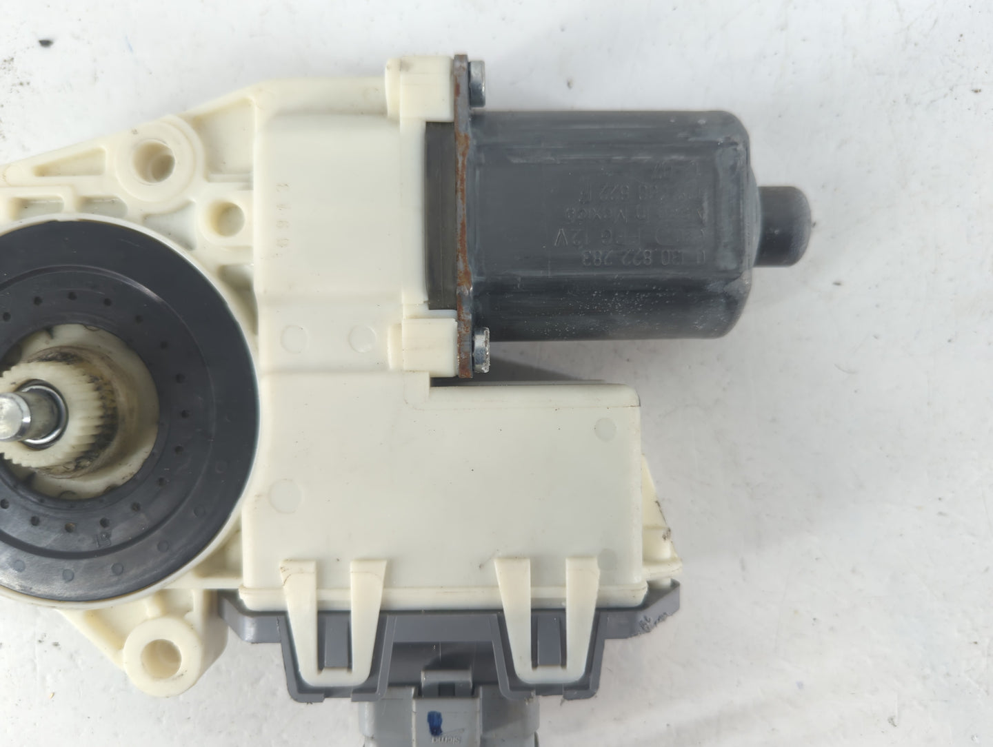 2010-2012 Ford Fusion Driver Front Left Power Window Motor - Oemusedautoparts1.com