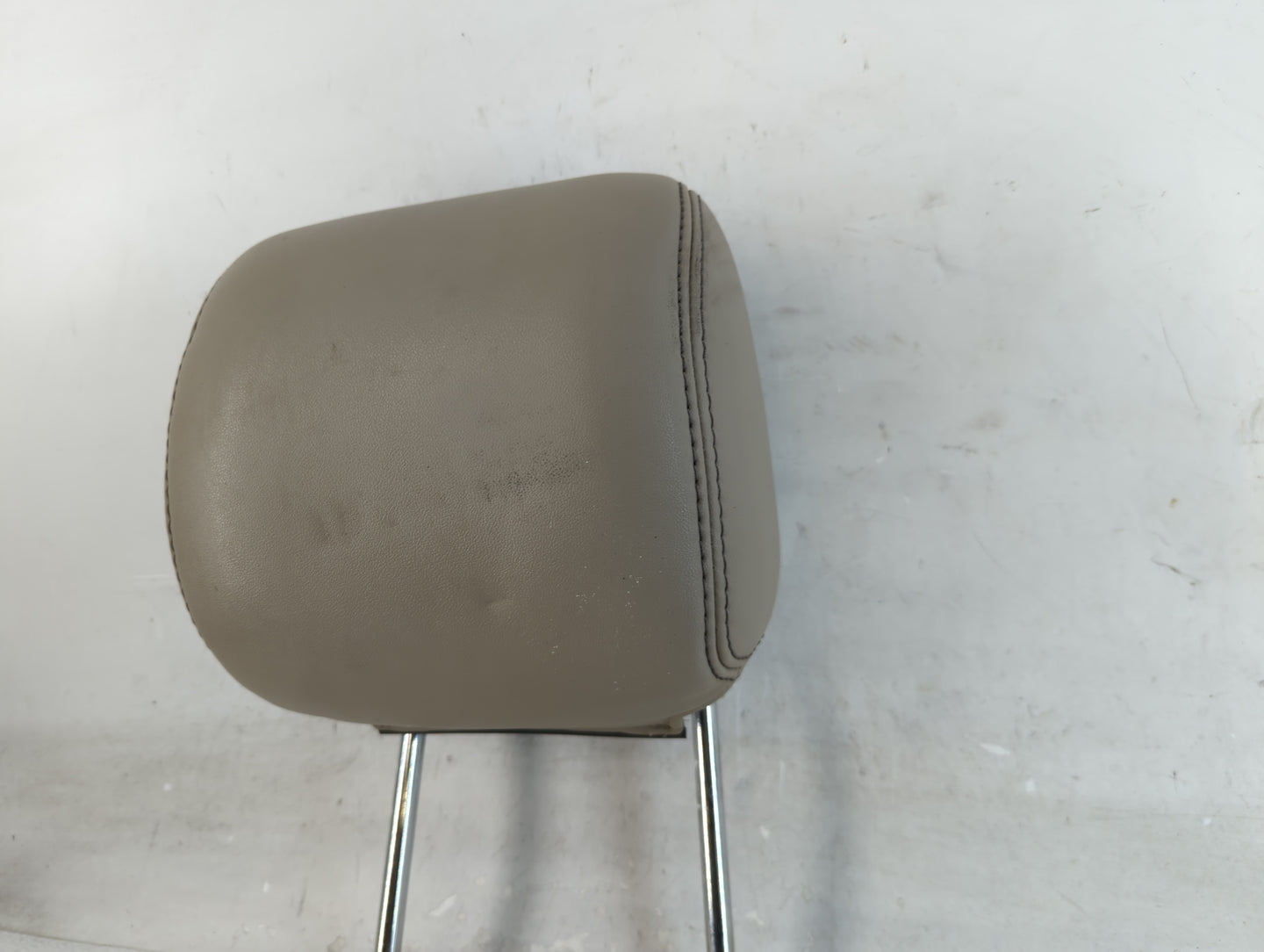 2012 Ford Fusion Headrest Head Rest Front Driver Passenger Seat Fits OEM Used Auto Parts - Oemusedautoparts1.com