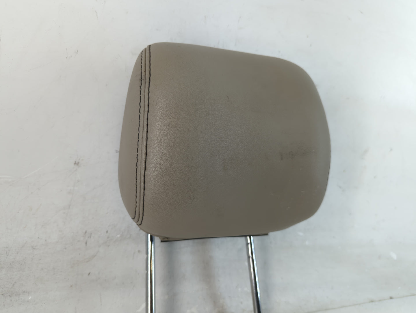 2012 Ford Fusion Headrest Head Rest Front Driver Passenger Seat Fits OEM Used Auto Parts - Oemusedautoparts1.com