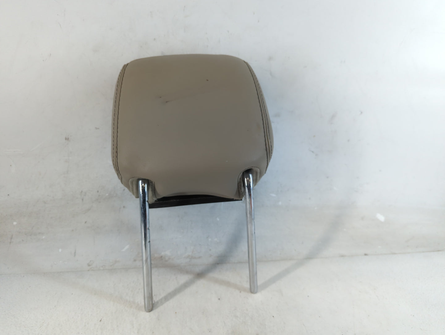 2012 Ford Fusion Headrest Head Rest Front Driver Passenger Seat Fits OEM Used Auto Parts - Oemusedautoparts1.com
