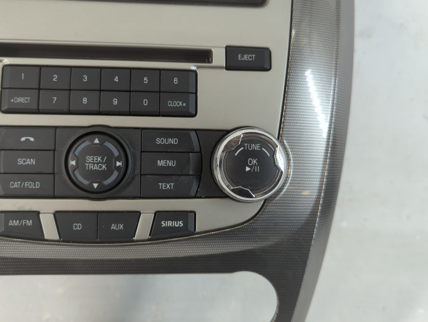 2010-2012 Ford Fusion Radio AM FM Cd Player Receiver Replacement P/N:9E5T-18A802-AE Fits Fits 2010 2011 2012 OEM Used Auto P