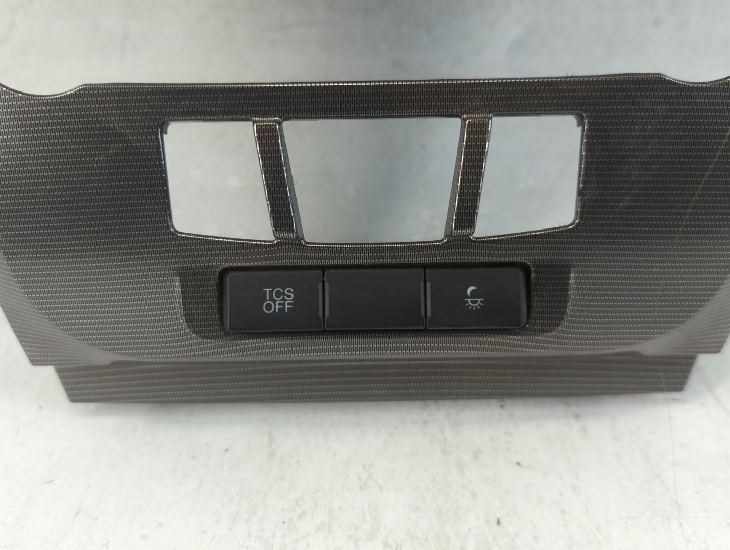 2010-2012 Ford Fusion Radio AM FM Cd Player Receiver Replacement P/N:9E5T-18A802-AE Fits Fits 2010 2011 2012 OEM Used Auto P