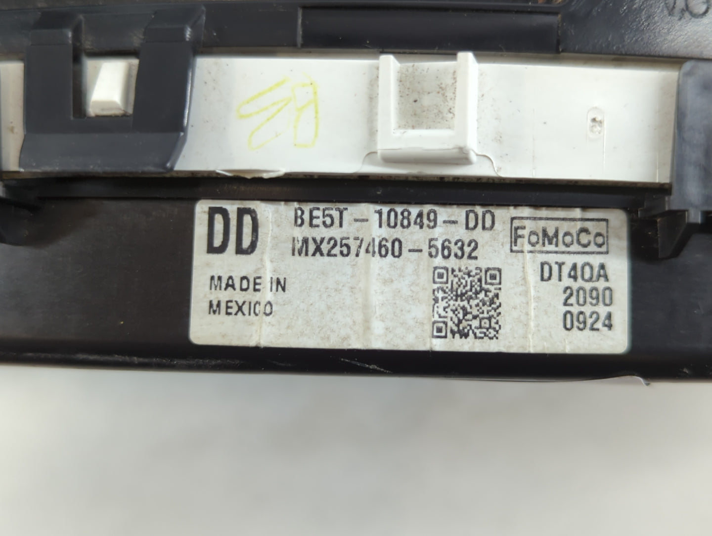 2012 Ford Fusion Instrument Cluster Speedometer Gauges Fits OEM Used Auto Parts - Oemusedautoparts1.com