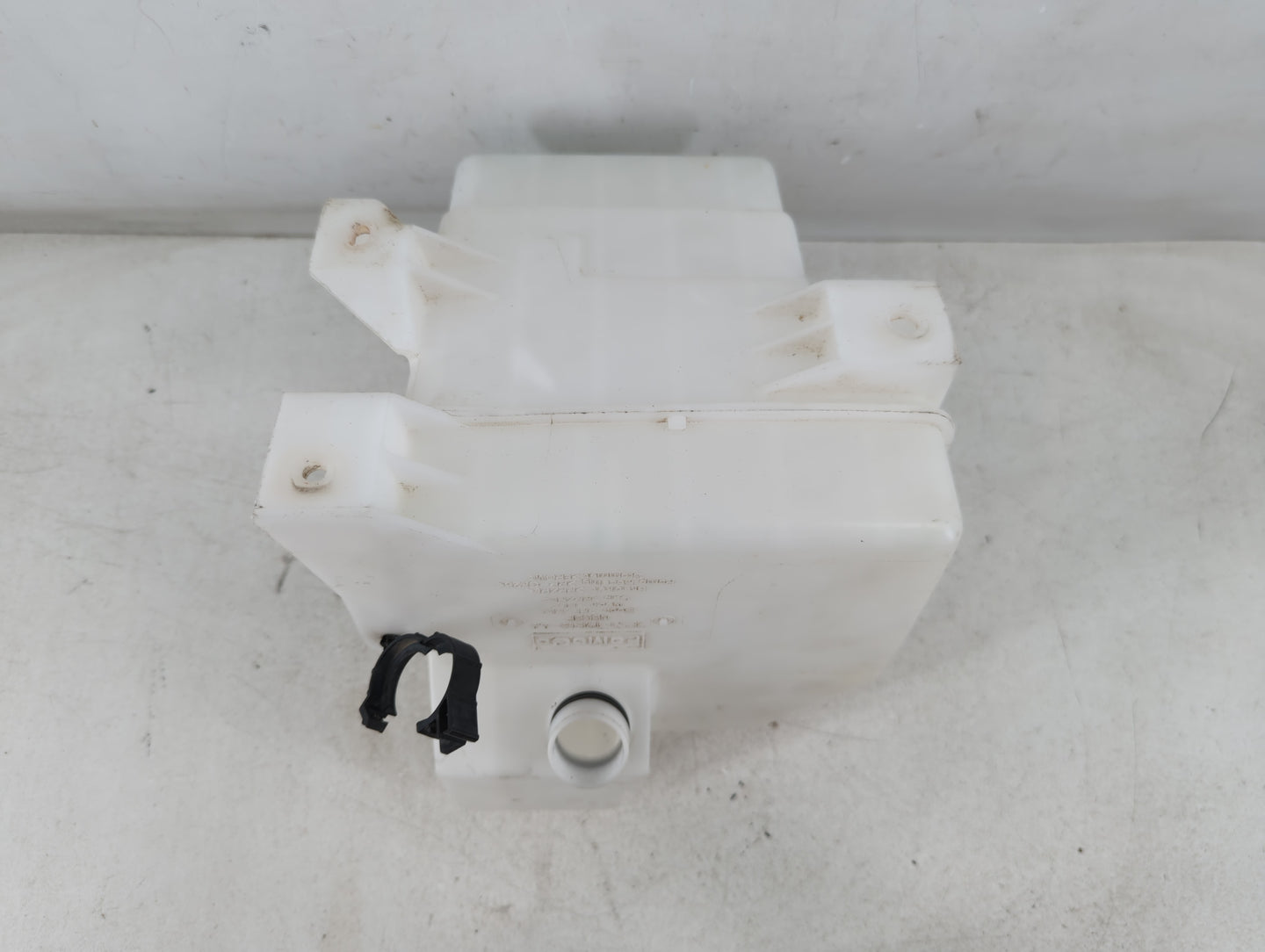 2006-2012 Ford Fusion Windshield Washer Fluid Reservoir Bottle Oem - Oemusedautoparts1.com