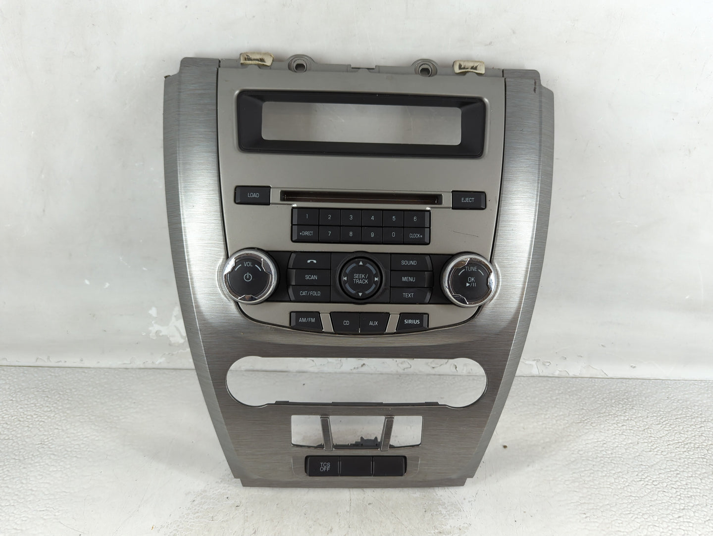 2010-2012 Ford Fusion Radio AM FM Cd Player Receiver Replacement P/N:9E5T-18A802-AE Fits Fits 2010 2011 2012 OEM Used Auto P