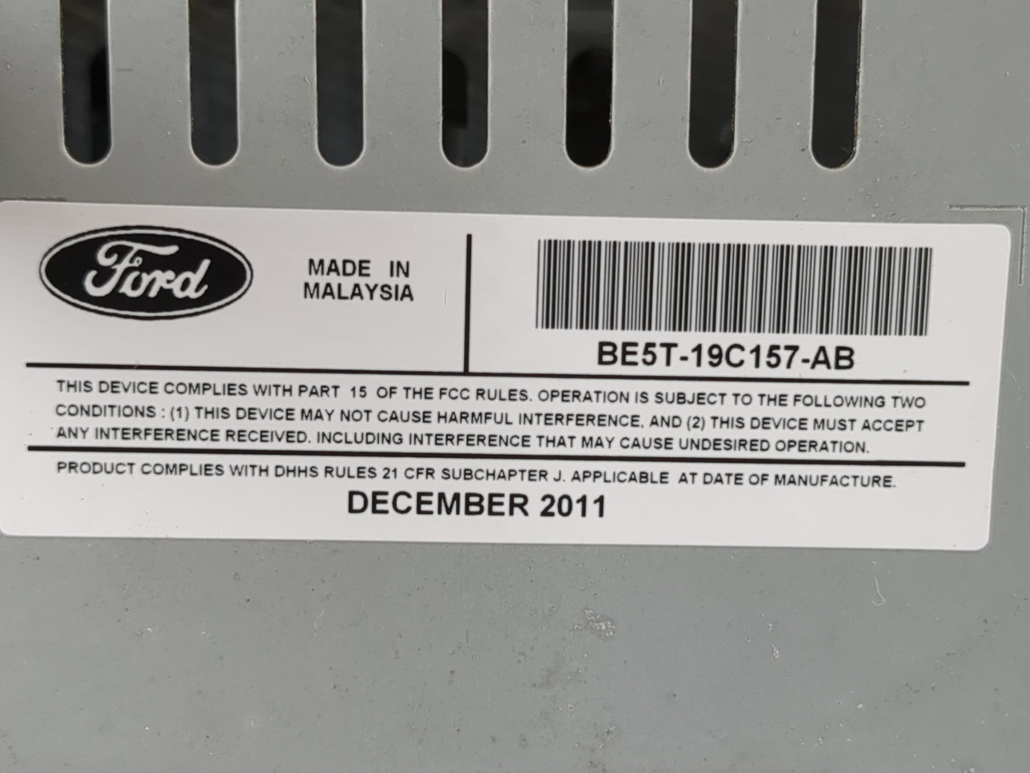 2010-2012 Ford Fusion Radio AM FM Cd Player Receiver Replacement P/N:BE5T-19C157-AB Fits Fits 2010 2011 2012 OEM Used Auto P