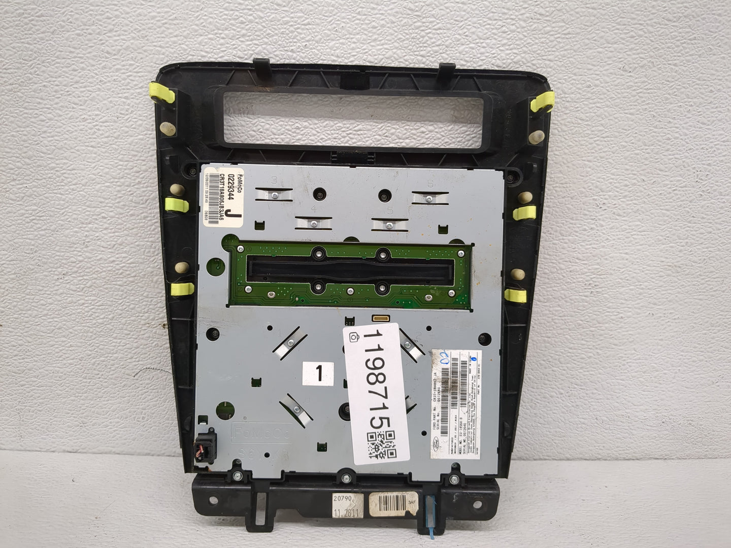 2011-2014 Ford Mustang Radio AM FM Cd Player Receiver Replacement P/N:CR3T-18A802-JA Fits Fits 2011 2012 2013 2014 OEM Used 