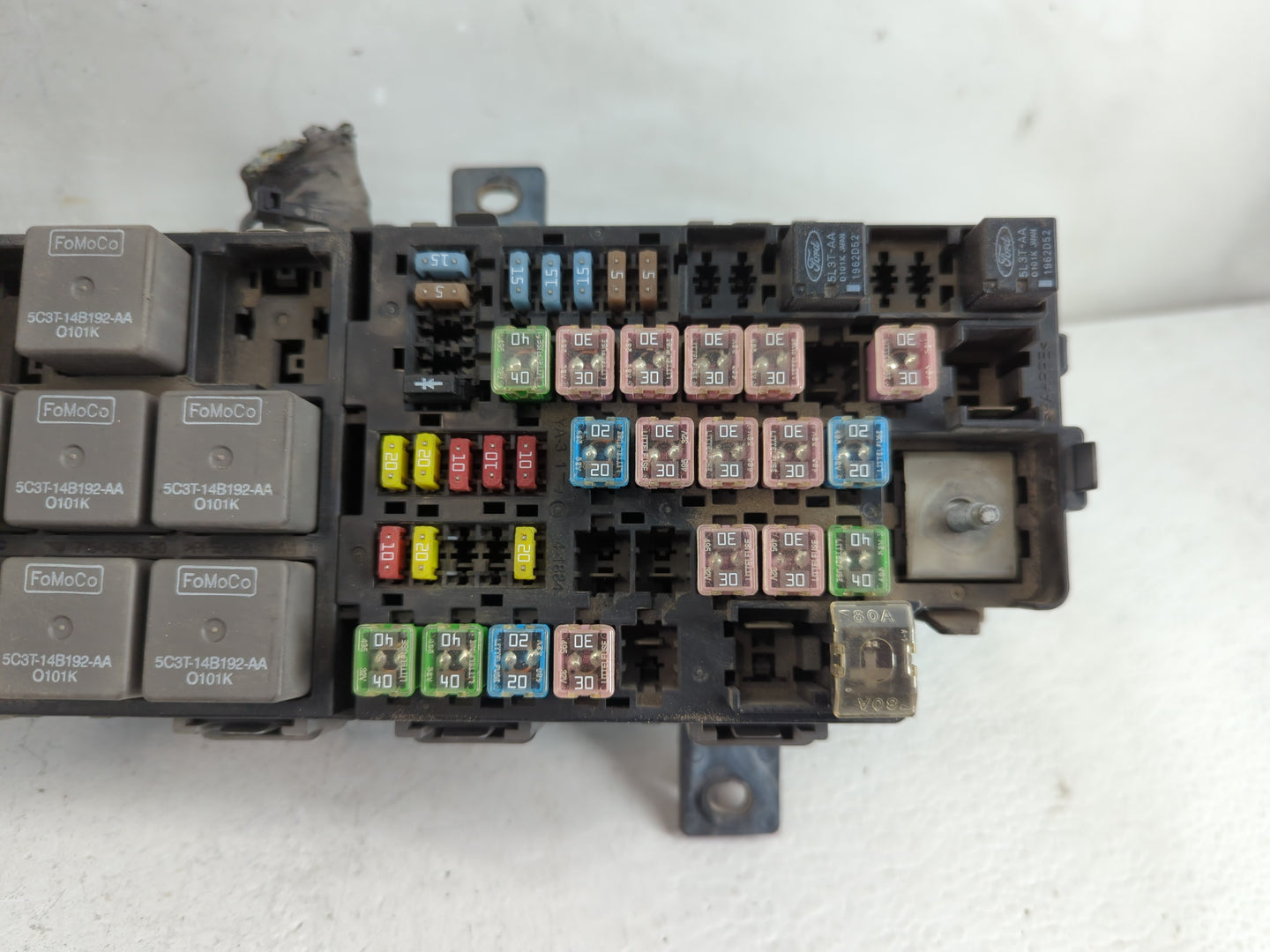 2012-2014 Ford Mustang Fusebox Fuse Box Panel Relay Module P/N:AR3T-14A003-AB 6E5T-14A003-AB Fits Fits 2012 2013 2014 OEM Us