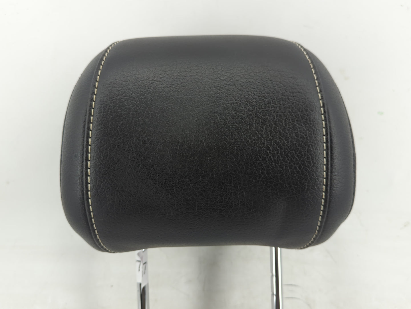 2010-2012 Ford Mustang Headrest Head Rest Front Driver Passenger Seat Fits Fits 2010 2011 2012 OEM Used Auto Parts - Oemused